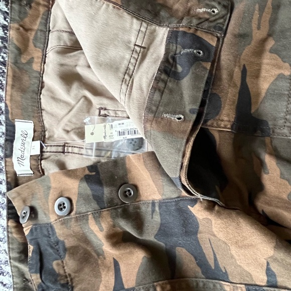 NWT Women’s Madewell cargo shorts - Picture 5 of 6